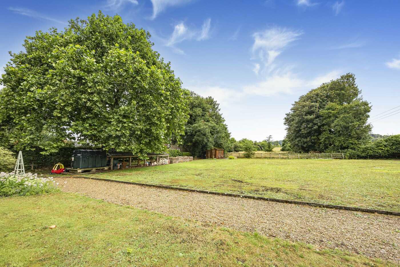 Skirmett, Henley-On-Thames
